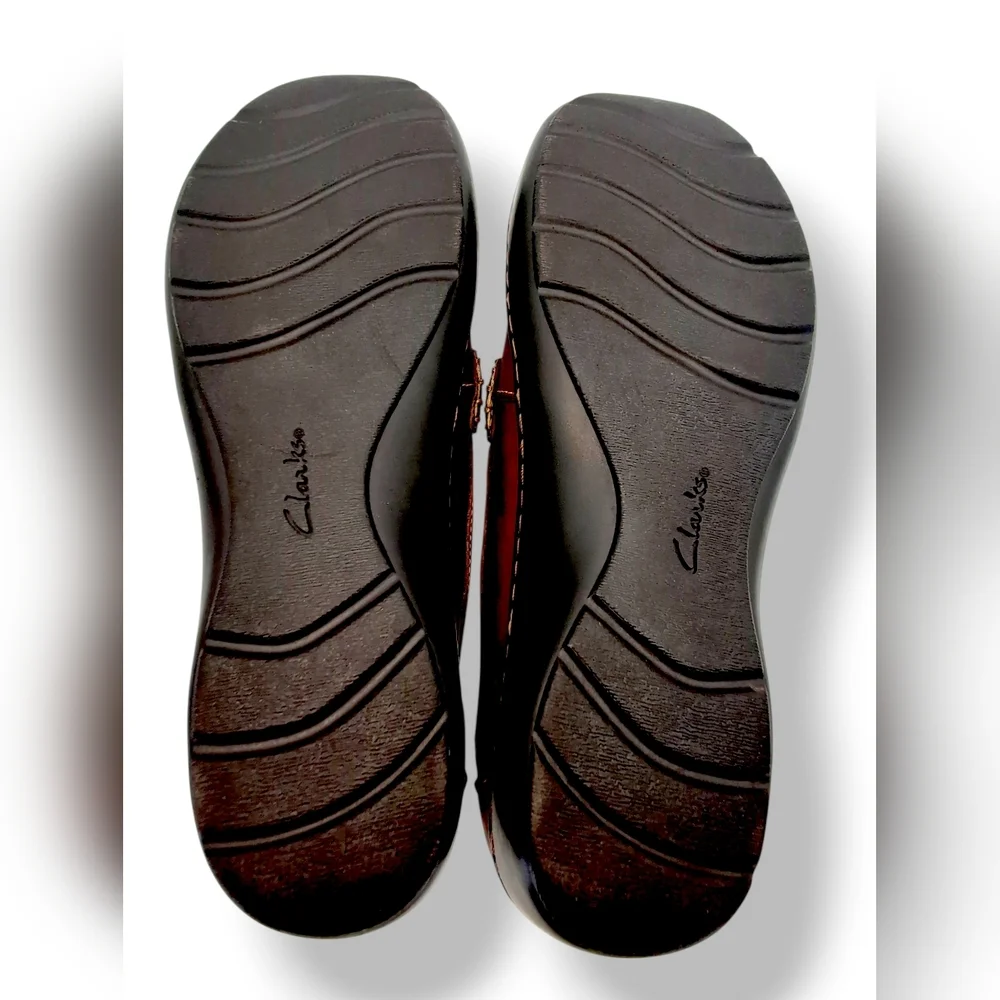 Clarks Cora Ashley Loafer Women's Size 8M Dark Tan Genuine Leather Moccasins